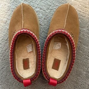 Platform Ugg Tasman slipper